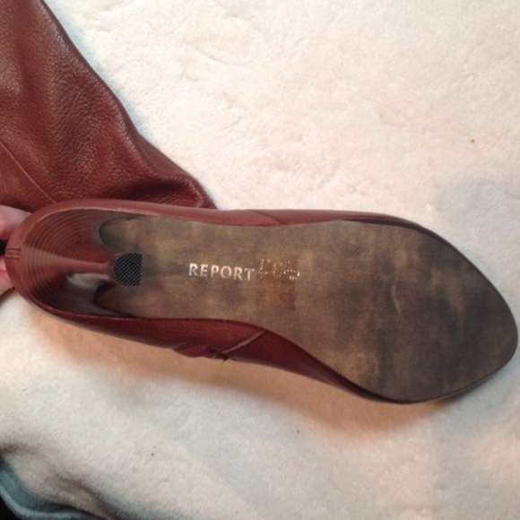 Ruffles OTK Boot - Picture 4 of 5